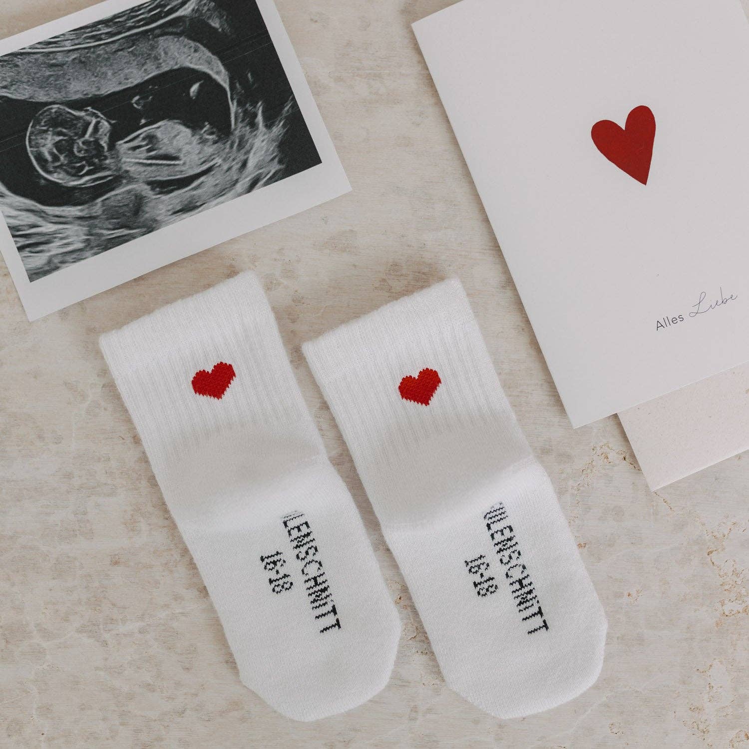 Babysocken 3 Monate, Herz rot