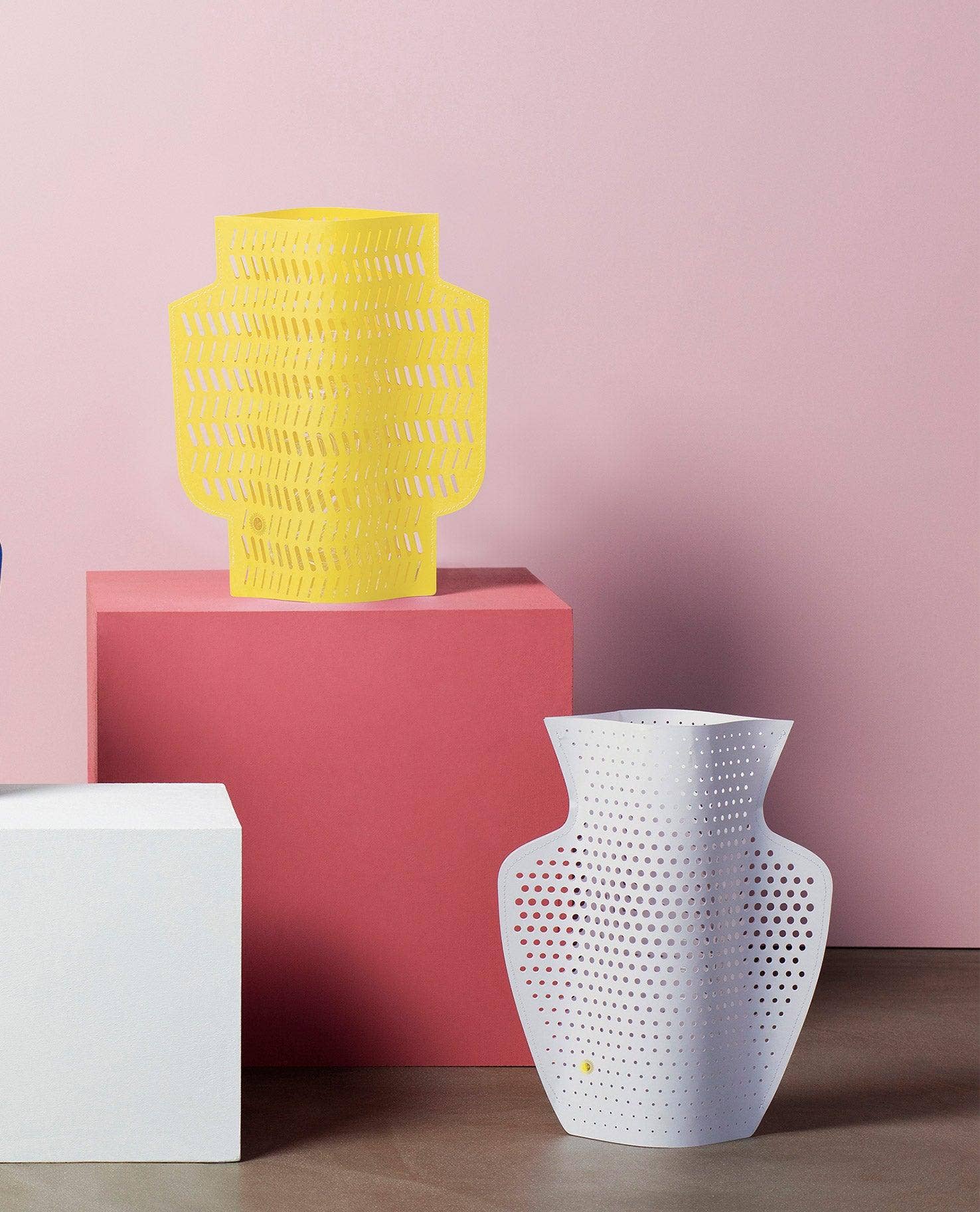Papier Vase