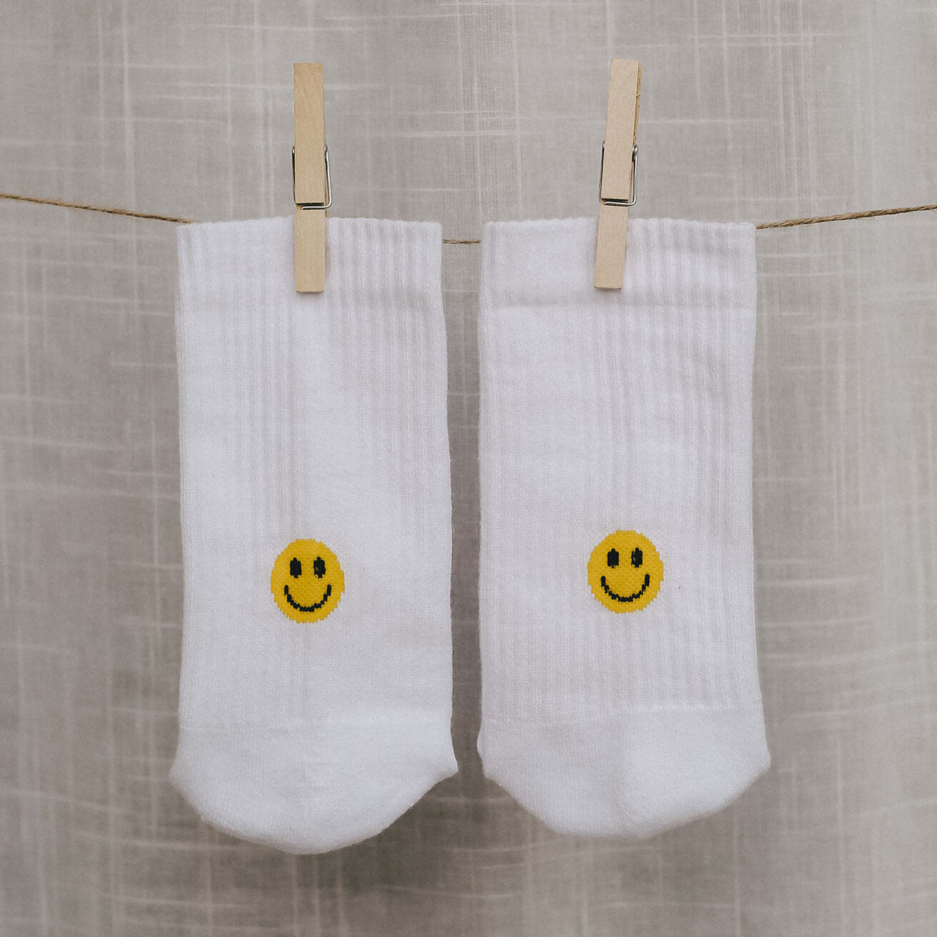 Eulenschnitt, Baumwollsocken, verschieden